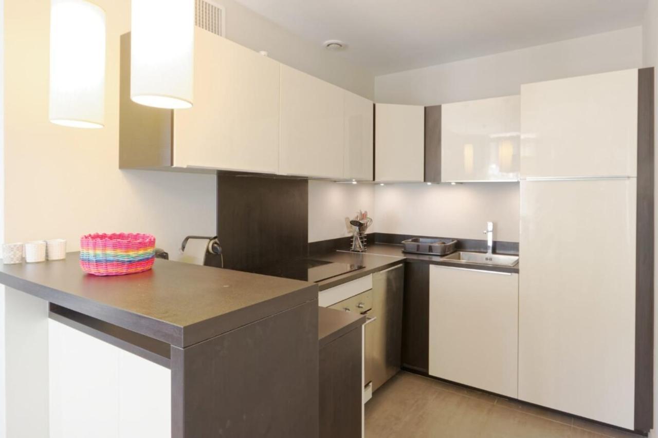 Private Furnished Apartment With All Comfort Has A Garden In A Green Space Meyreuil Bagian luar foto