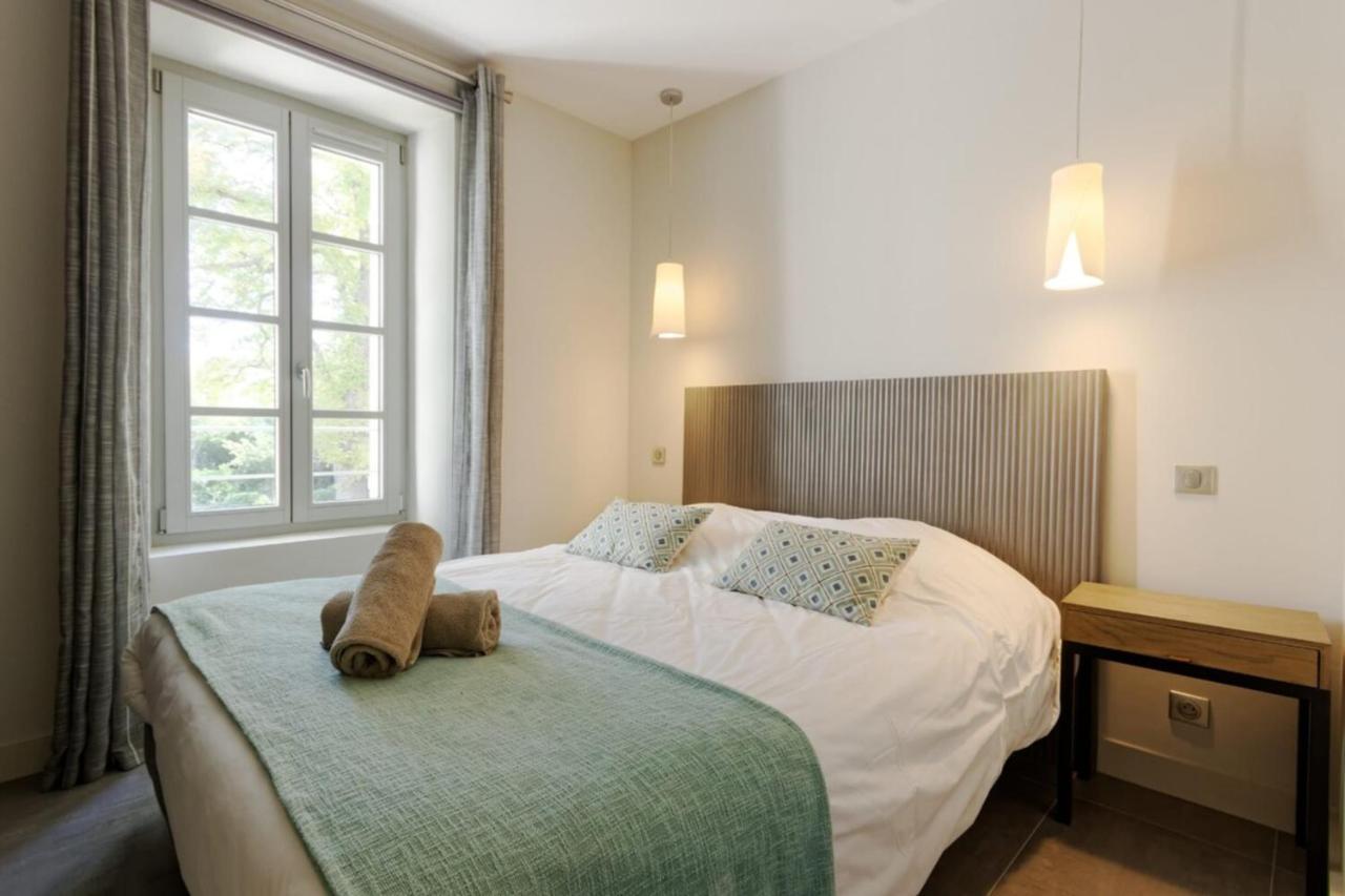 Private Furnished Apartment With All Comfort Has A Garden In A Green Space Meyreuil Bagian luar foto