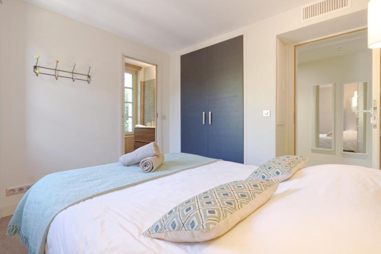 Private Furnished Apartment With All Comfort Has A Garden In A Green Space Meyreuil Bagian luar foto