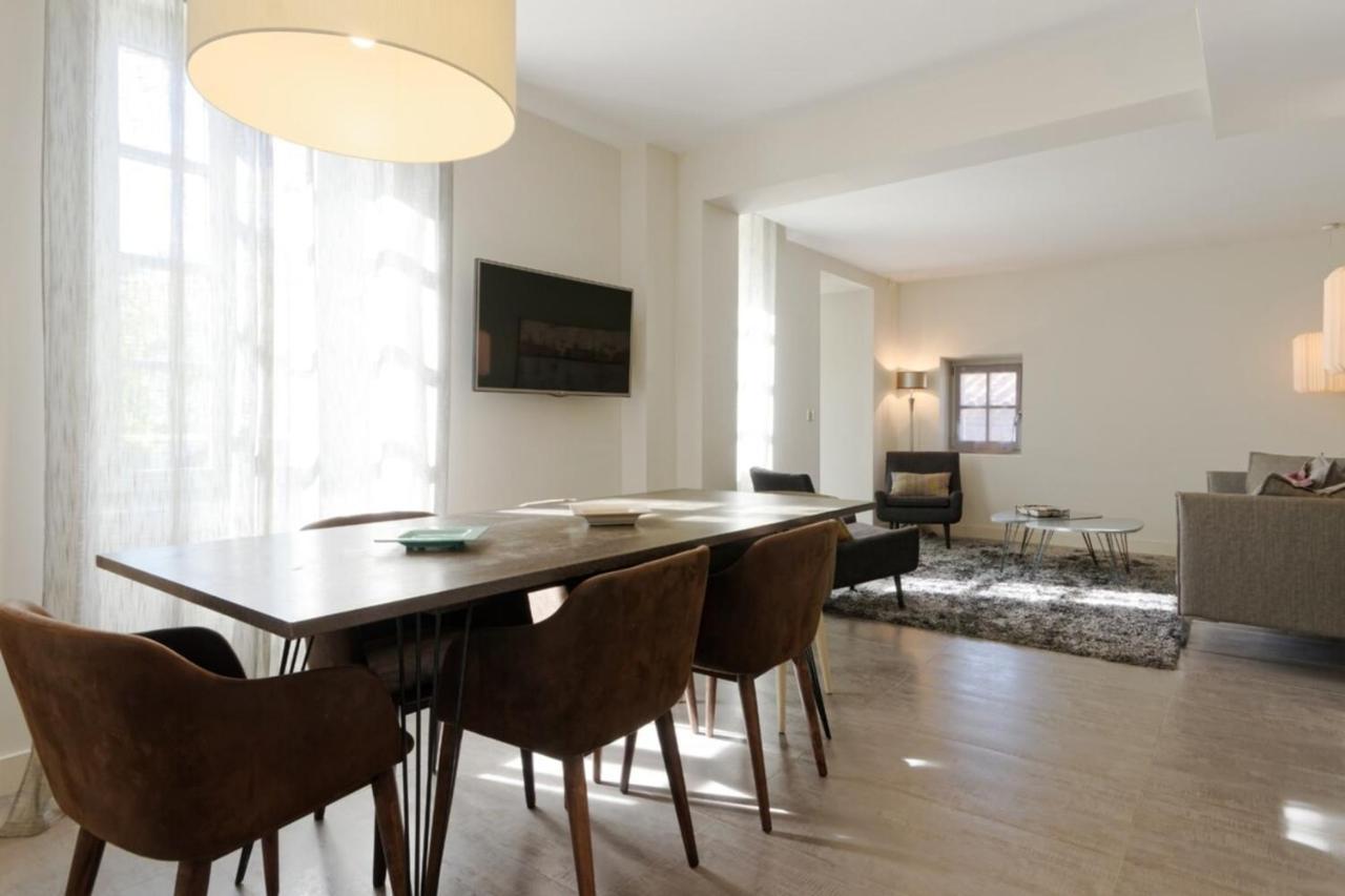 Private Furnished Apartment With All Comfort Has A Garden In A Green Space Meyreuil Bagian luar foto