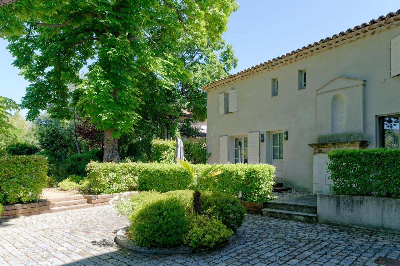 Private Furnished Apartment With All Comfort Has A Garden In A Green Space Meyreuil Bagian luar foto