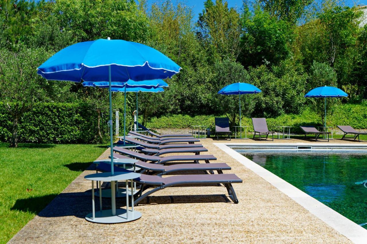 Private Furnished Apartment With All Comfort Has A Garden In A Green Space Meyreuil Bagian luar foto