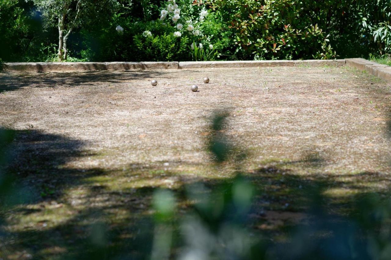 Private Furnished Apartment With All Comfort Has A Garden In A Green Space Meyreuil Bagian luar foto